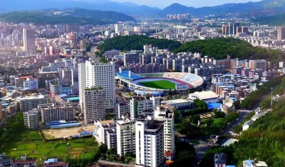 國際環(huán)保展|福建龍巖高新區(qū)：構筑千億級“綠色+智造”產(chǎn)業(yè)生態(tài)圈